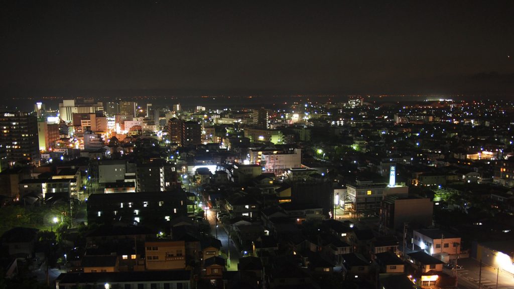 千葉県に３つ 木更津市にある 夜景100選 の１つ きみさらずタワー からの夜景を撮ってきた 木更津のことなら きさらづレポート きさレポ